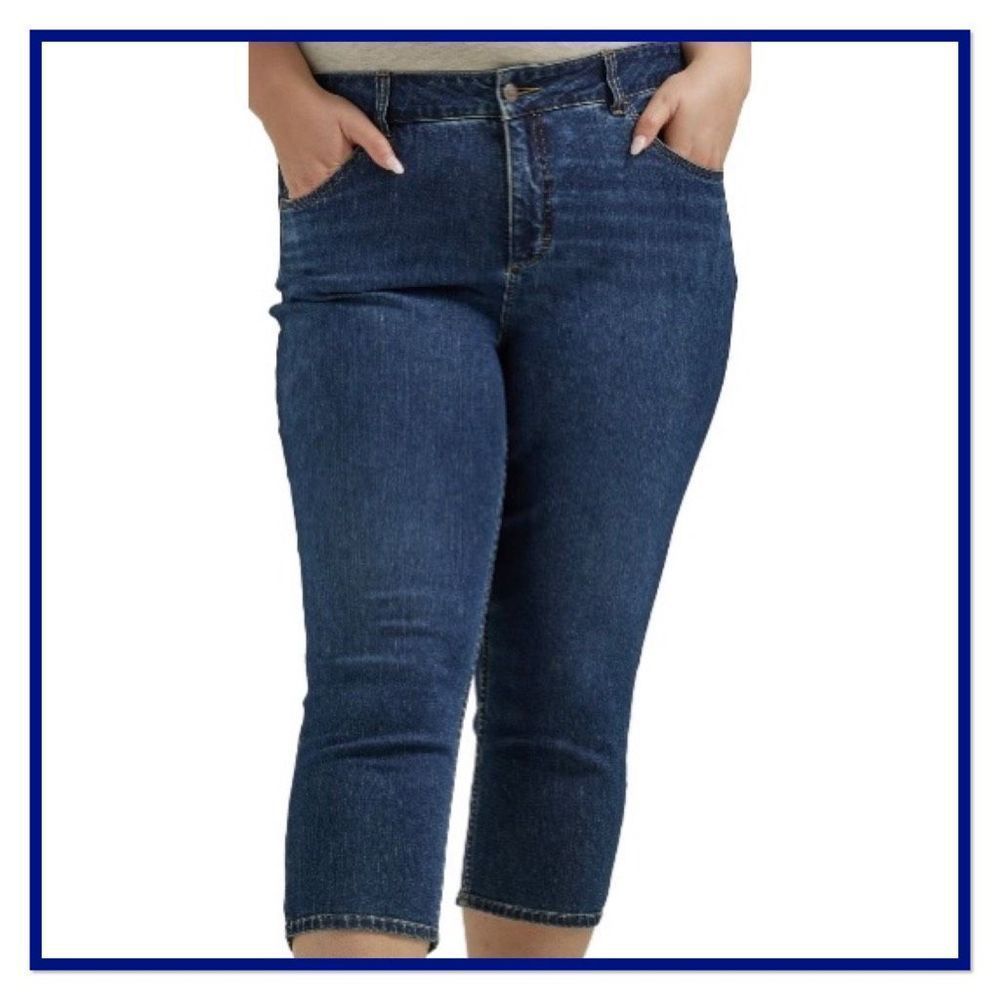 Lee Size 26W Mid Rise Blue Jean Capris